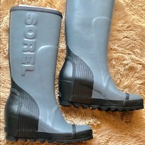 Sorel Joan Rain Wedge sz 10.5